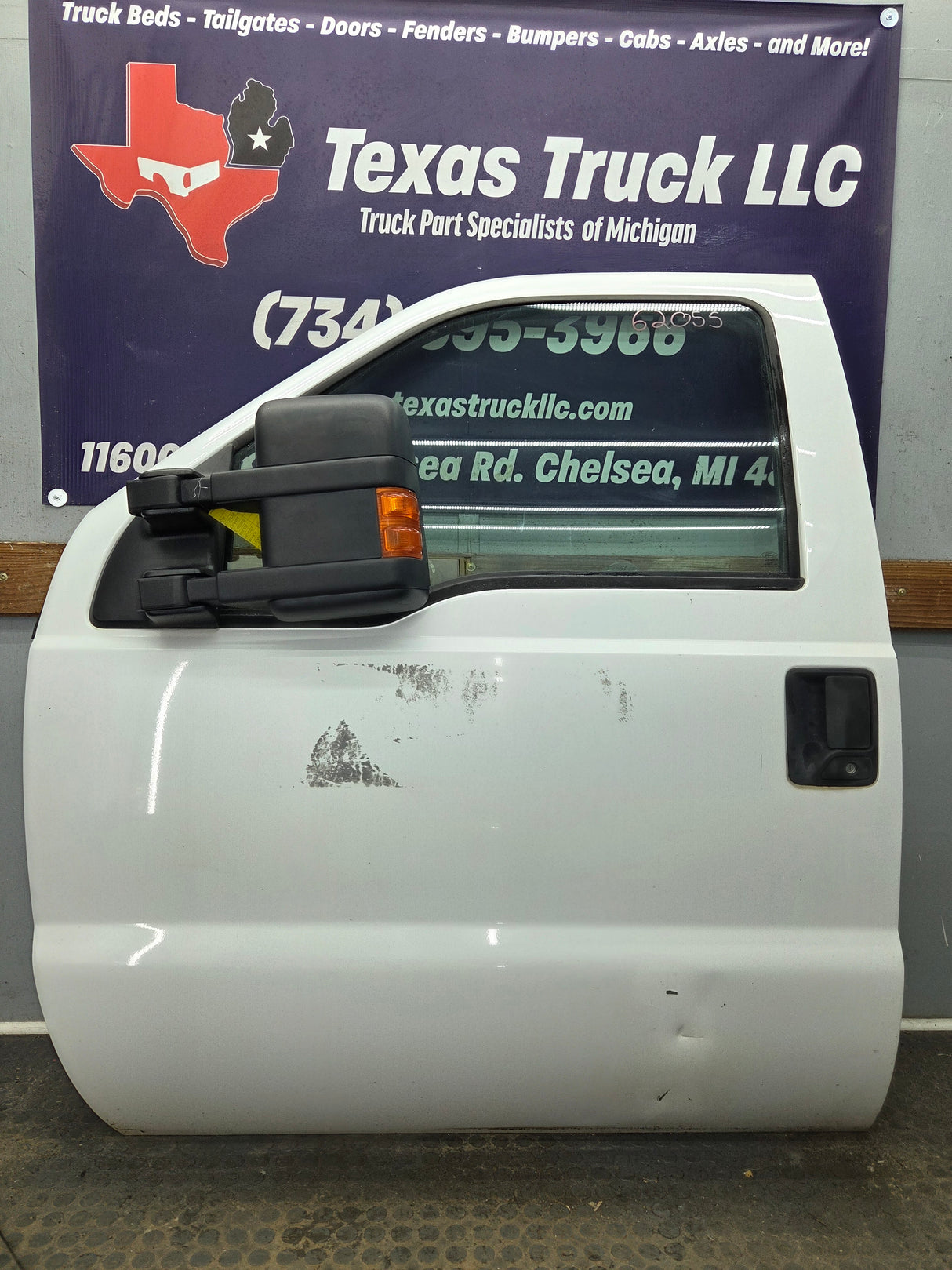 2012-2016 Ford Super Duty LH Driver Side Front Door F250 F350 F450 F550