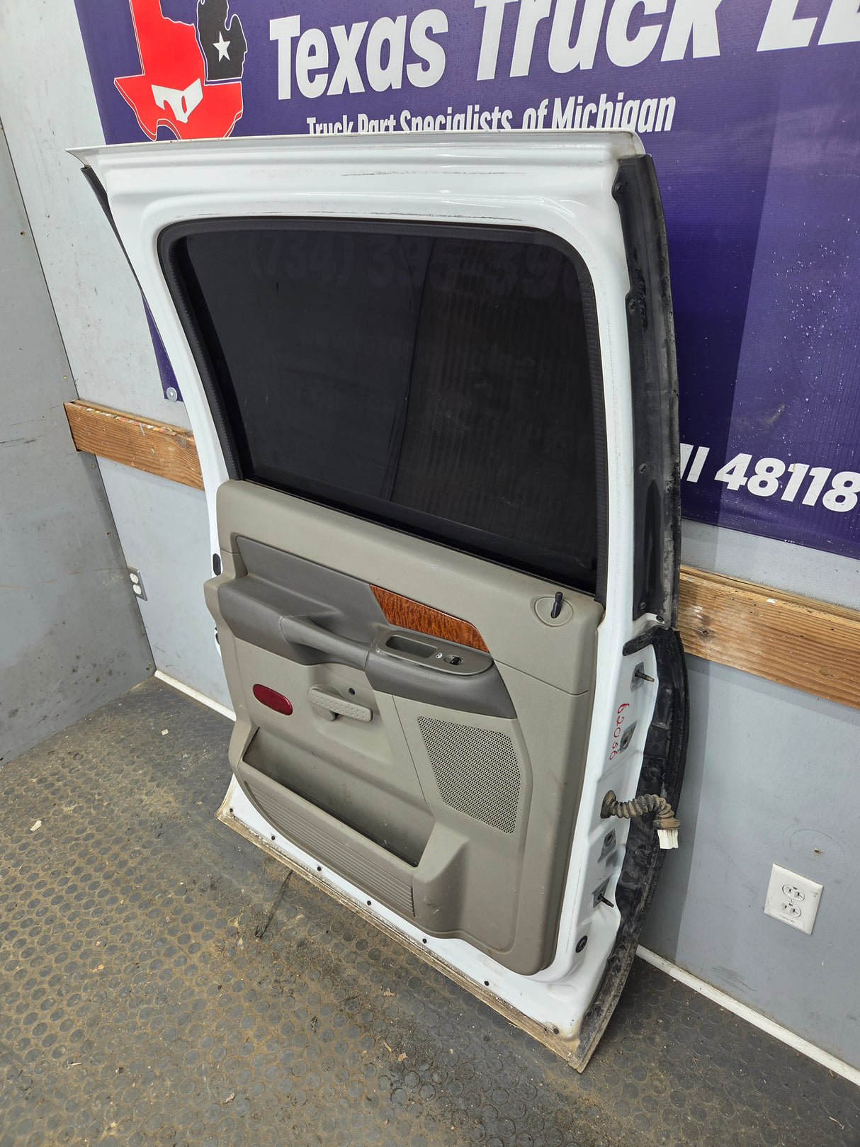2003-2008 Dodge Ram 3rd Gen LH Driver Side Rear MEGA Cab Door 1500 2500 3500 4500 5500