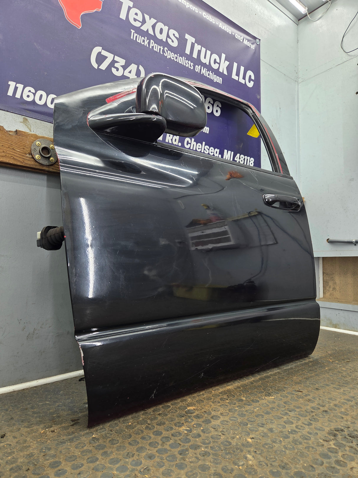 2003-2008 Dodge Ram 3rd Gen Driver Side Front Quad Cab Crew Cab Door 1500 2500 3500 4500 5500