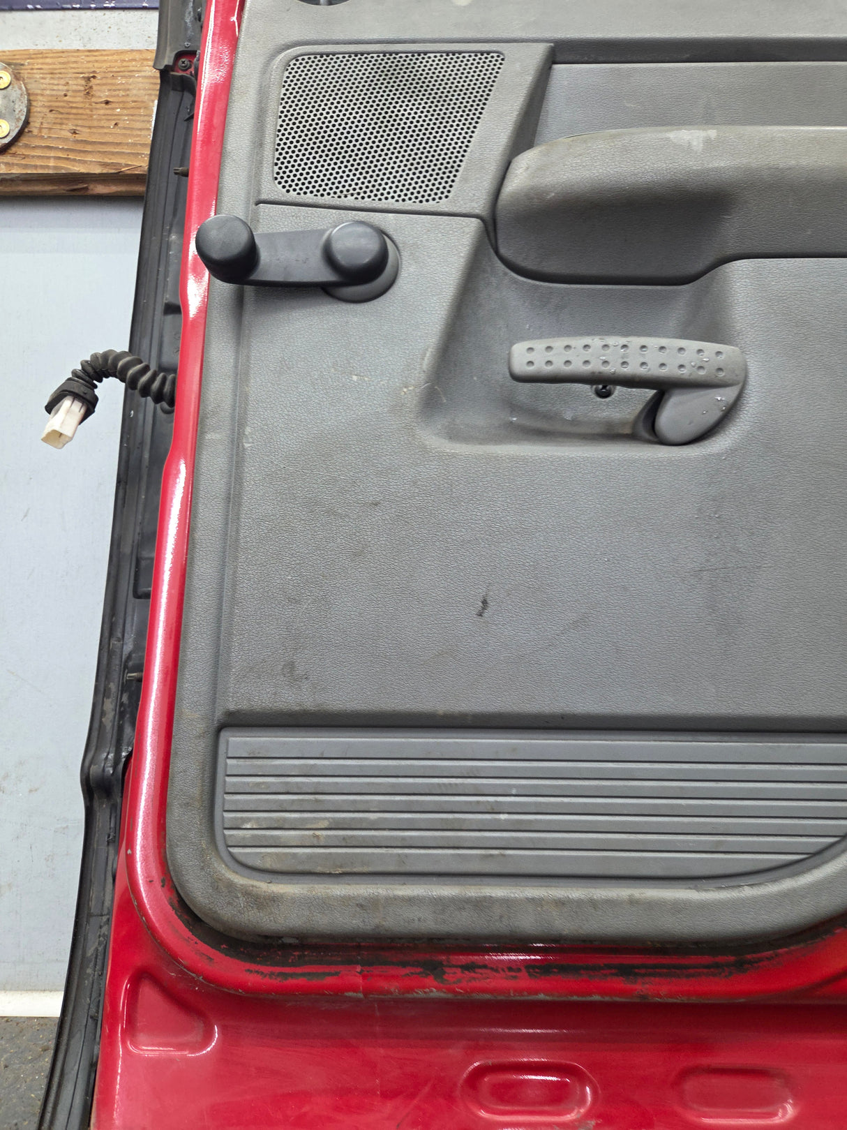 2003-2008 Dodge Ram 3rd Gen RH Passenger Side Rear Quad Cab Door 1500 2500 3500 4500 5500