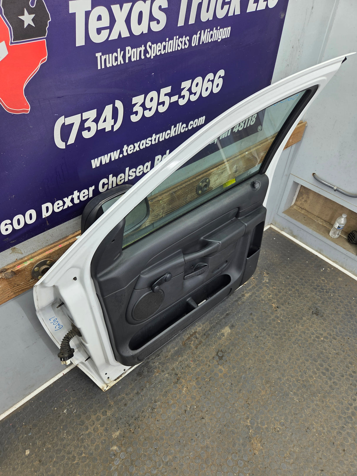2003-2008 Dodge Ram 3rd Gen Passenger Side Front Regular Cab Door 1500 2500 3500 4500 5500