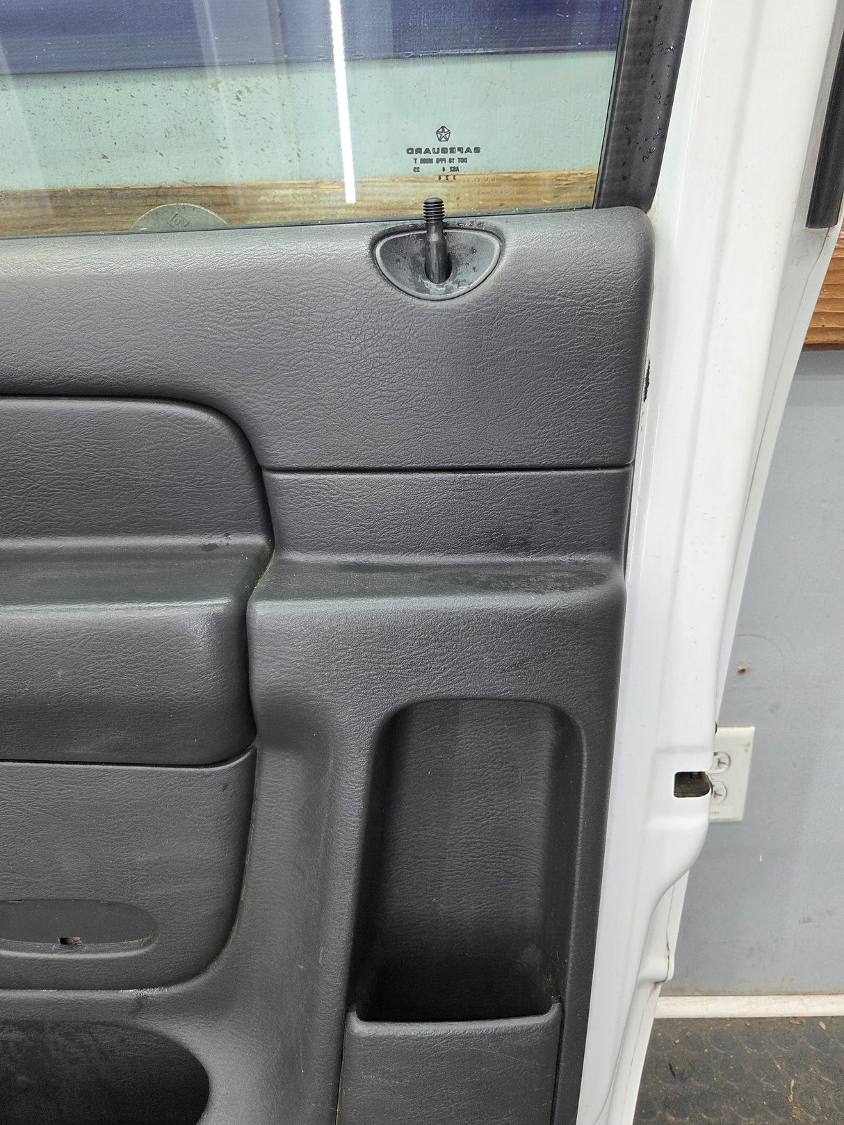 2003-2008 Dodge Ram 3rd Gen Passenger Side Front Regular Cab Door 1500 2500 3500 4500 5500