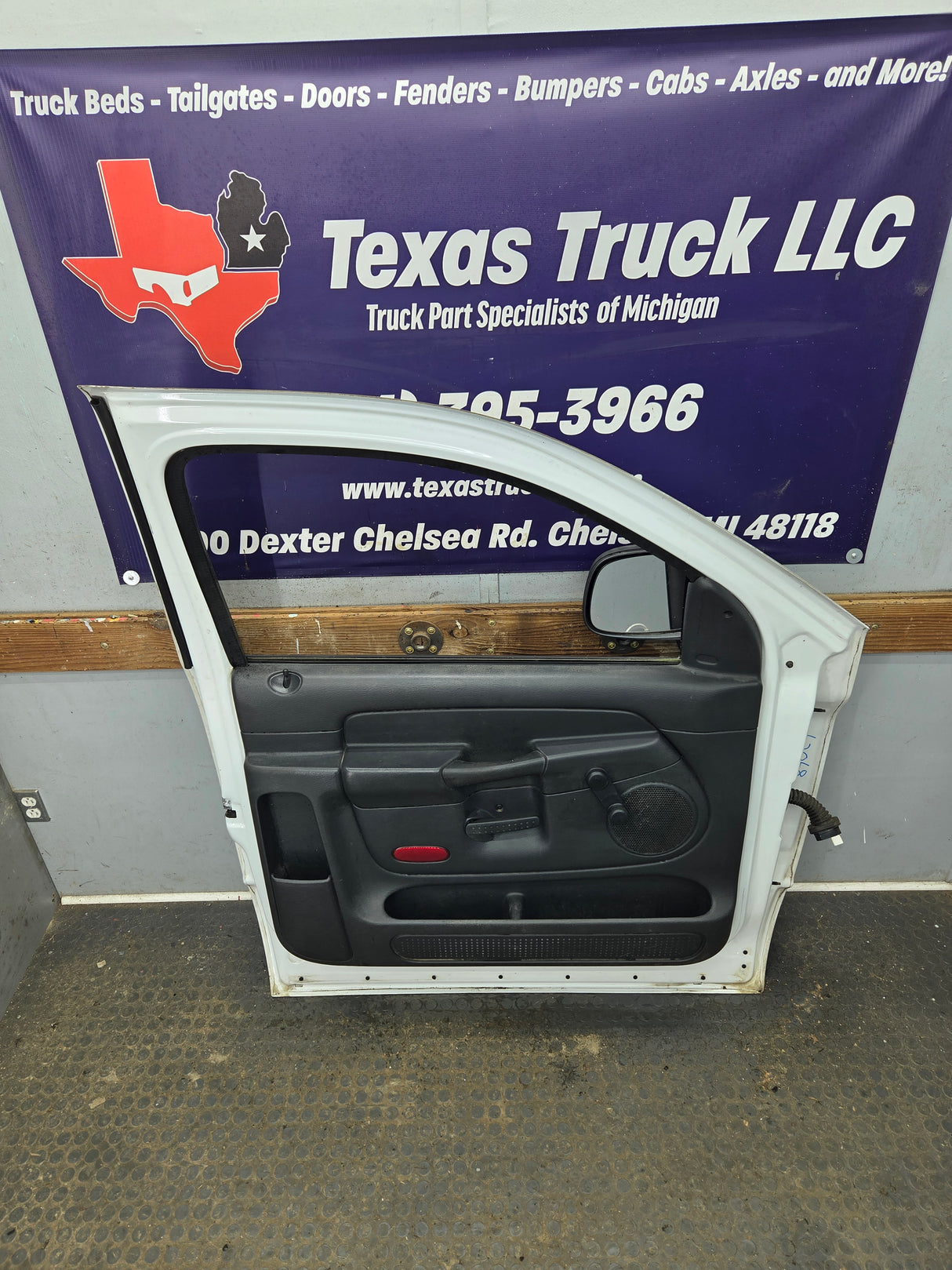 2003-2008 Dodge Ram 3rd Gen Driver Front Regular Cab Door 1500 2500 3500 4500 5500