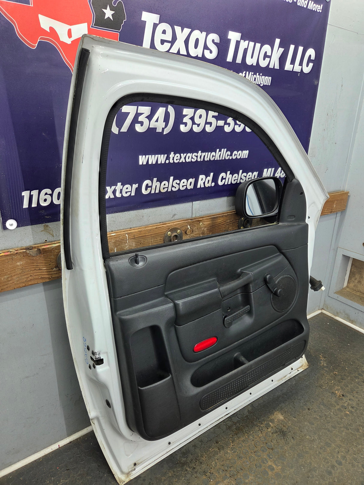 2003-2008 Dodge Ram 3rd Gen Driver Front Regular Cab Door 1500 2500 3500 4500 5500