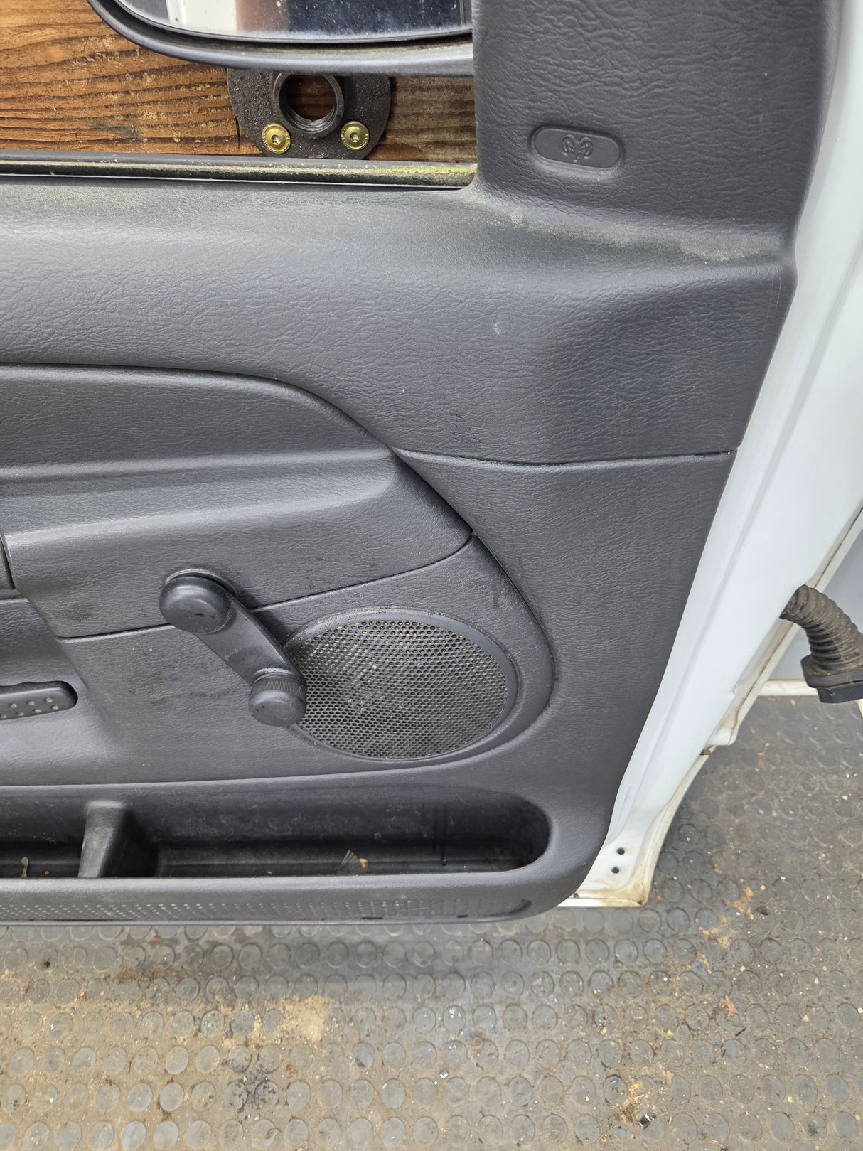 2003-2008 Dodge Ram 3rd Gen Driver Front Regular Cab Door 1500 2500 3500 4500 5500