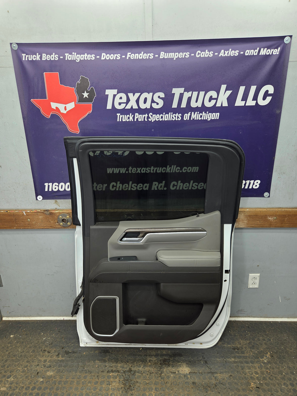 2019-2026 Chevrolet Silverado GMC Sierra RH Passenger Side Rear Crew Cab Door 1500 2500 3500 HD