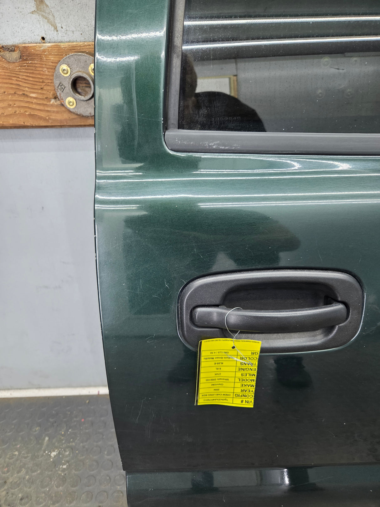 1999-2006 Chevrolet Silverado / GMC Sierra 1500 2500 3500 HD Rear Passenger side Crew Cab rear door RH