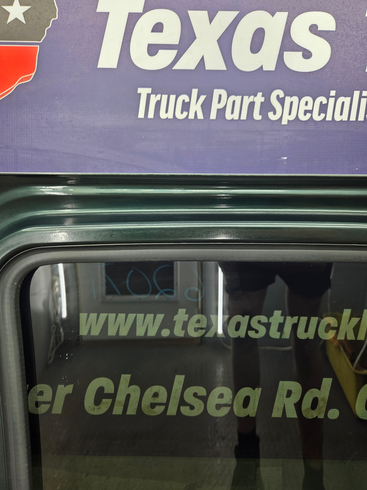 1999-2006 Chevrolet Silverado / GMC Sierra 1500 2500 3500 HD Rear Passenger side Crew Cab rear door RH