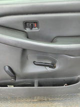 1999-2006 Chevrolet Silverado / GMC Sierra 1500 2500 3500 HD Front Passenger side Door RH
