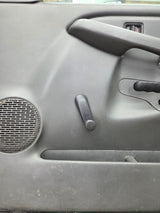 1999-2006 Chevrolet Silverado / GMC Sierra 1500 2500 3500 HD Front Passenger side Door RH