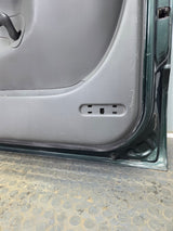 1999-2006 Chevrolet Silverado / GMC Sierra 1500 2500 3500 HD Front Passenger side Door RH
