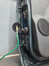 1999-2006 Chevrolet Silverado / GMC Sierra 1500 2500 3500 HD Front Passenger side Door RH