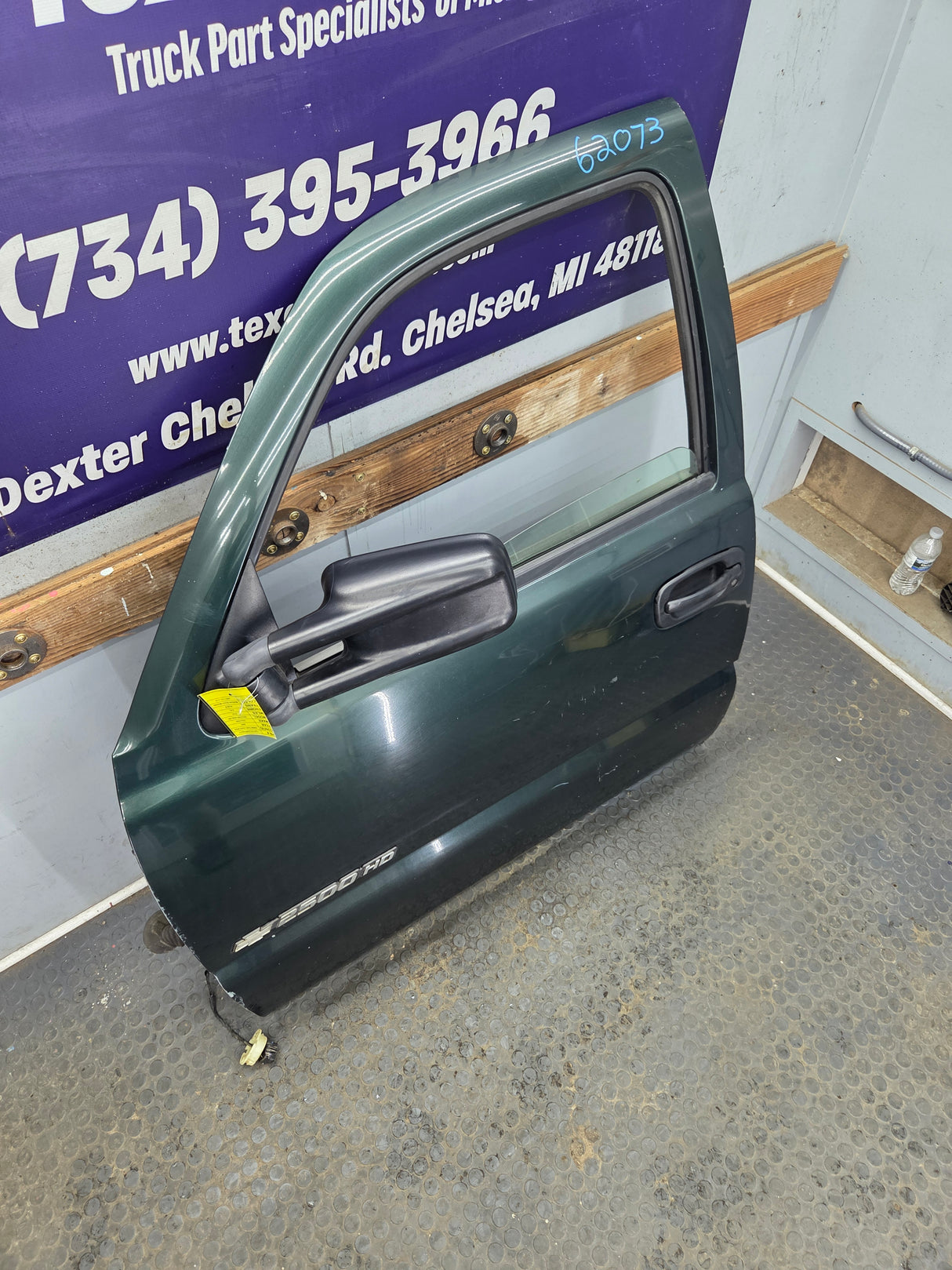 1999-2006 Chevrolet Silverado / GMC Sierra 1500 2500 3500 HD Front Driver Side Door LH