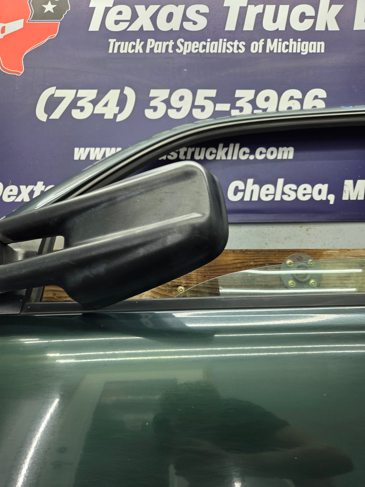 1999-2006 Chevrolet Silverado / GMC Sierra 1500 2500 3500 HD Front Driver Side Door LH
