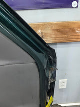 1999-2006 Chevrolet Silverado / GMC Sierra 1500 2500 3500 HD Front Driver Side Door LH