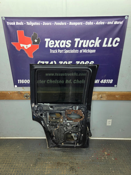 1996-1999 Chevrolet Tahoe / GMC Yukon 1500 2500HD Rear Driver side rear door LH