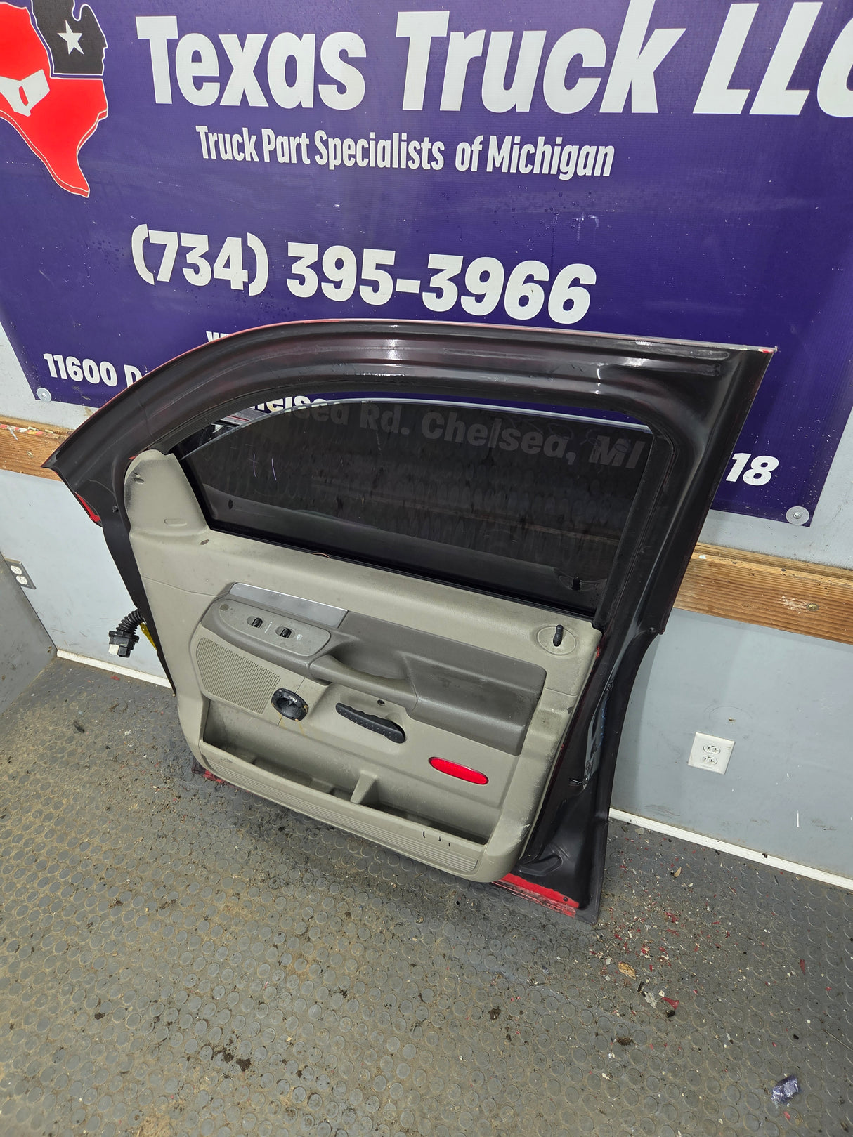 2003-2008 Dodge Ram 3rd Gen Passenger Side Front Quad Cab Crew Cab Door 1500 2500 3500 4500 5500