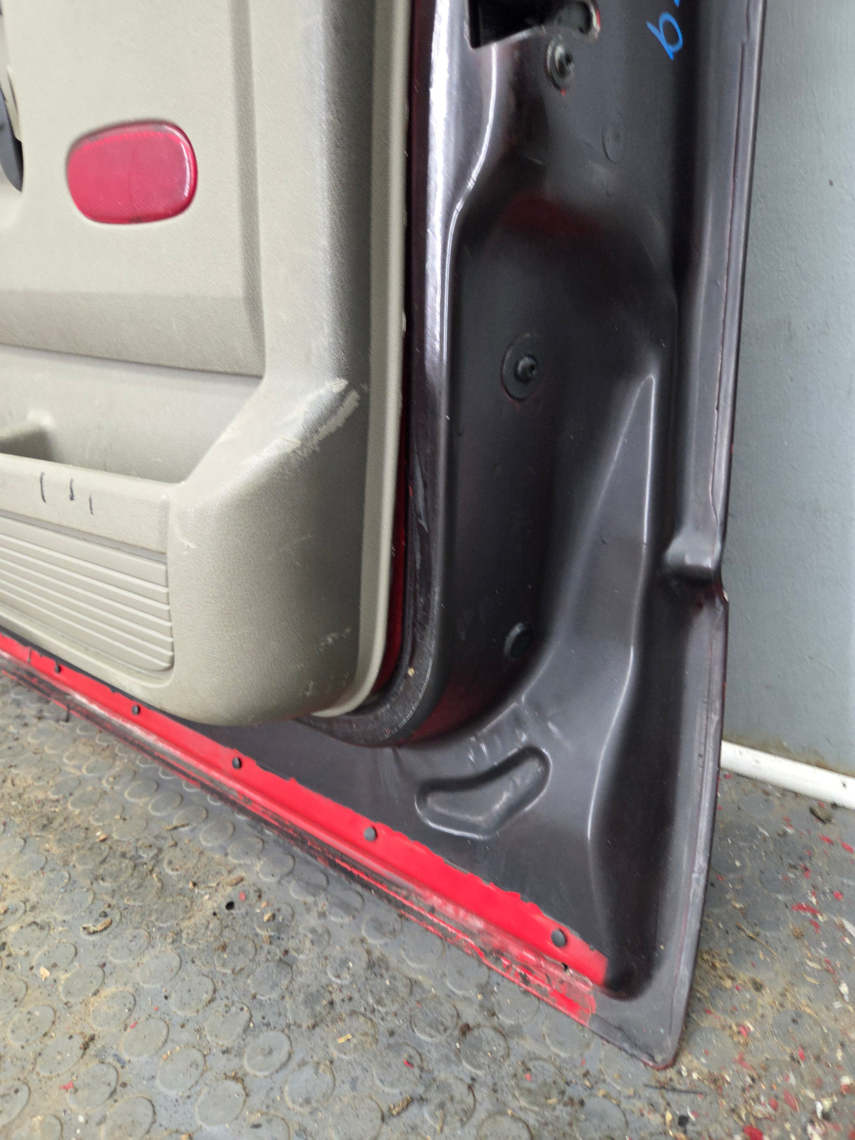 2003-2008 Dodge Ram 3rd Gen Passenger Side Front Quad Cab Crew Cab Door 1500 2500 3500 4500 5500