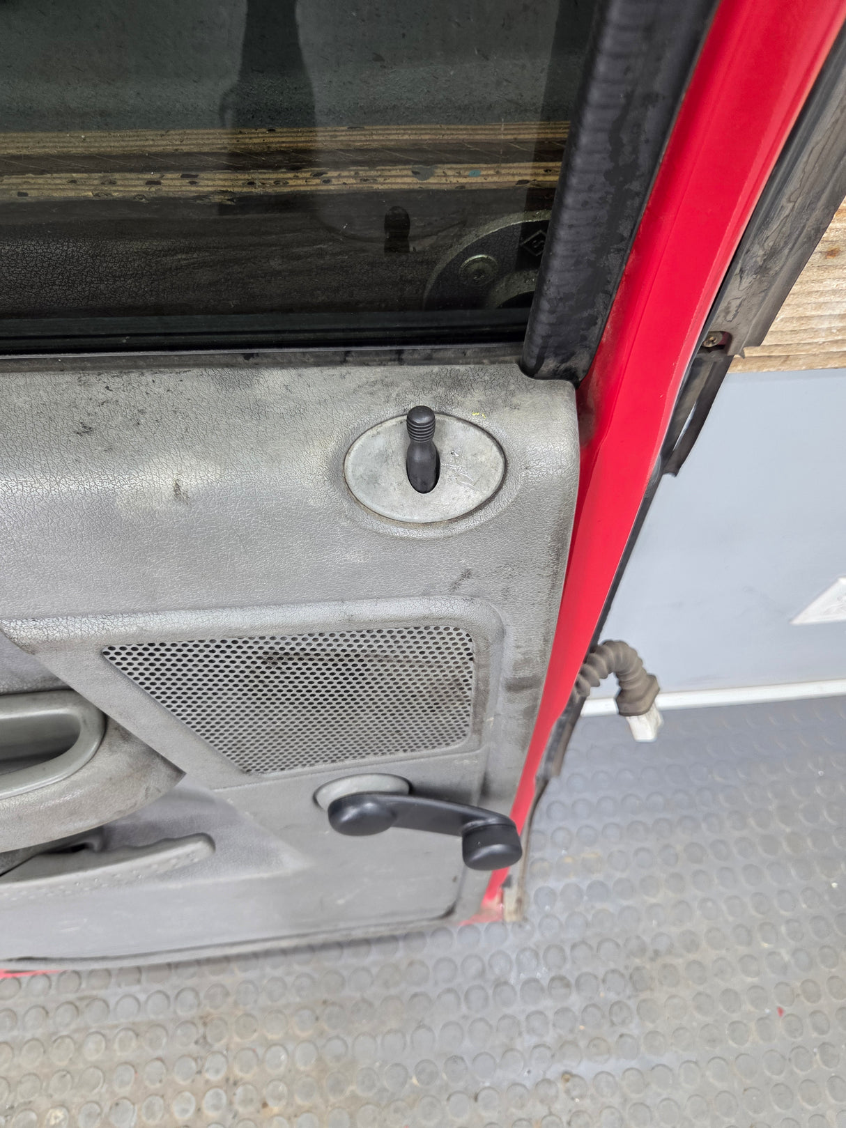 2003-2008 Dodge Ram 3rd Gen LH Driver Side Rear Quad Cab Crew Cab Door 1500 2500 3500 4500 5500