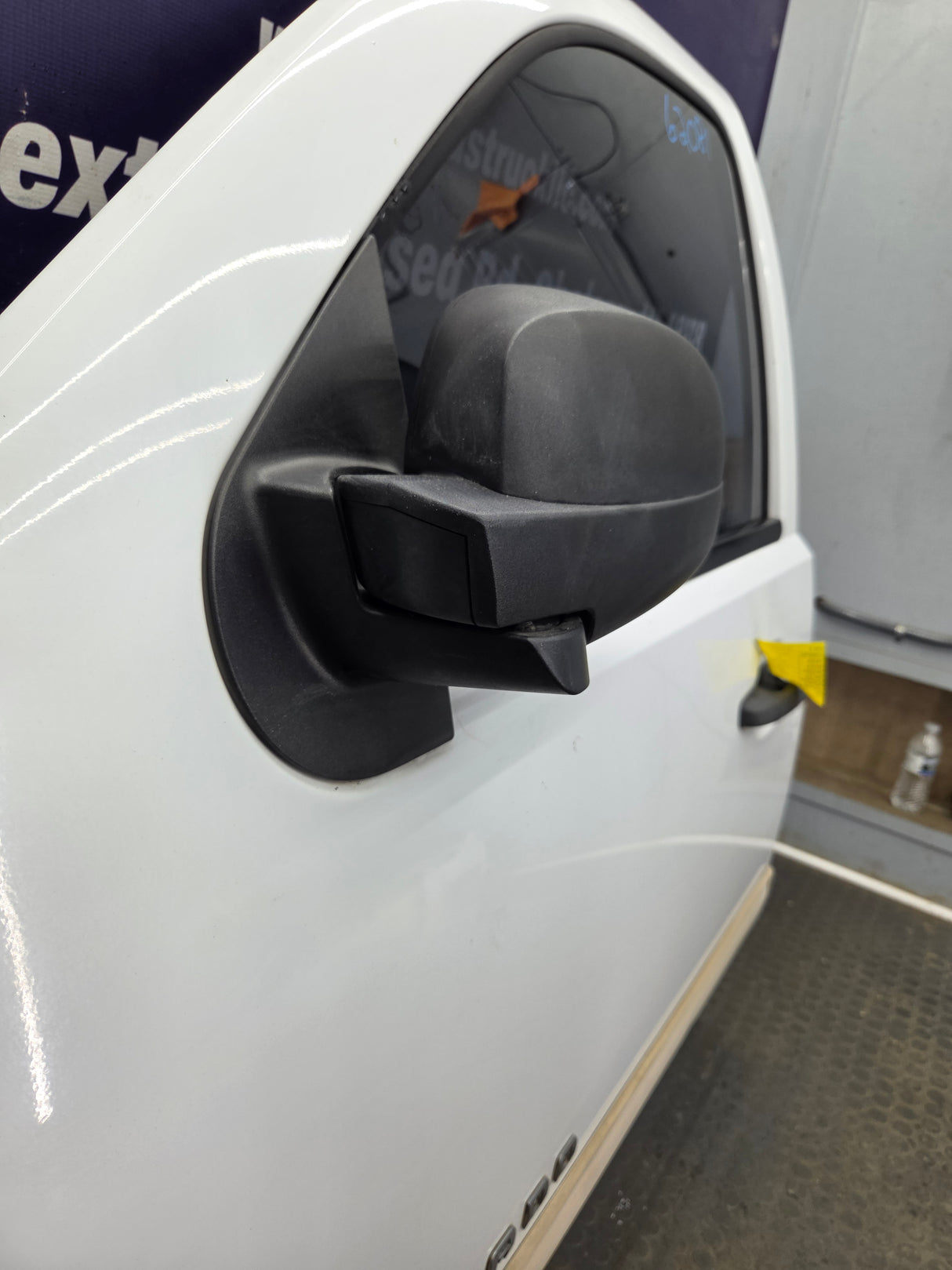 2007-2013 Chevrolet Silverado / GMC Sierra 1500 2500 3500 HD LH Front Driver Side Door