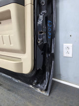 2008-2011 Ford Super Duty / Excursion Front Passenger RH Door F250 F350 F450 F550