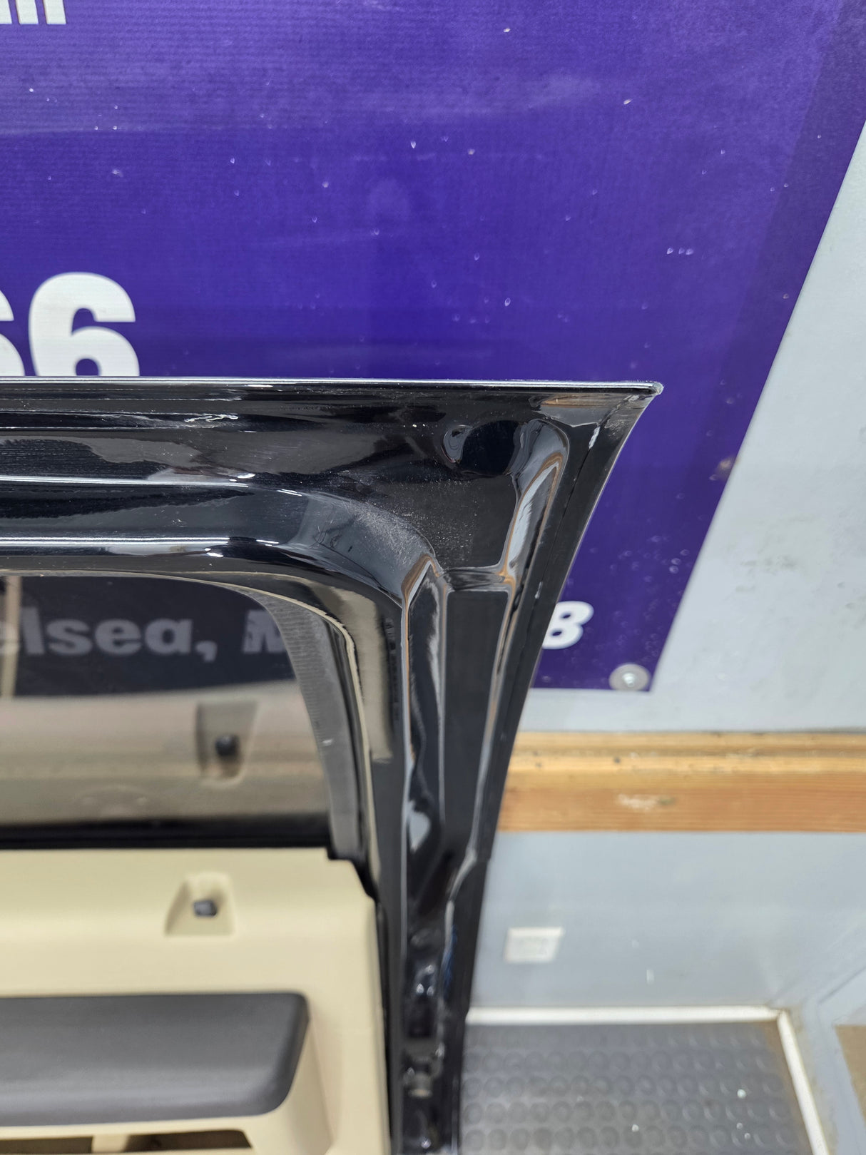 2008-2011 Ford Super Duty / Excursion Front Passenger RH Door F250 F350 F450 F550