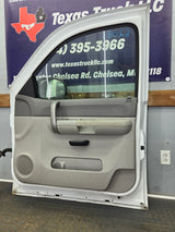 2007-2013 Chevrolet Silverado / GMC Sierra 1500 2500 3500 HD RH Front Passenger Side Door