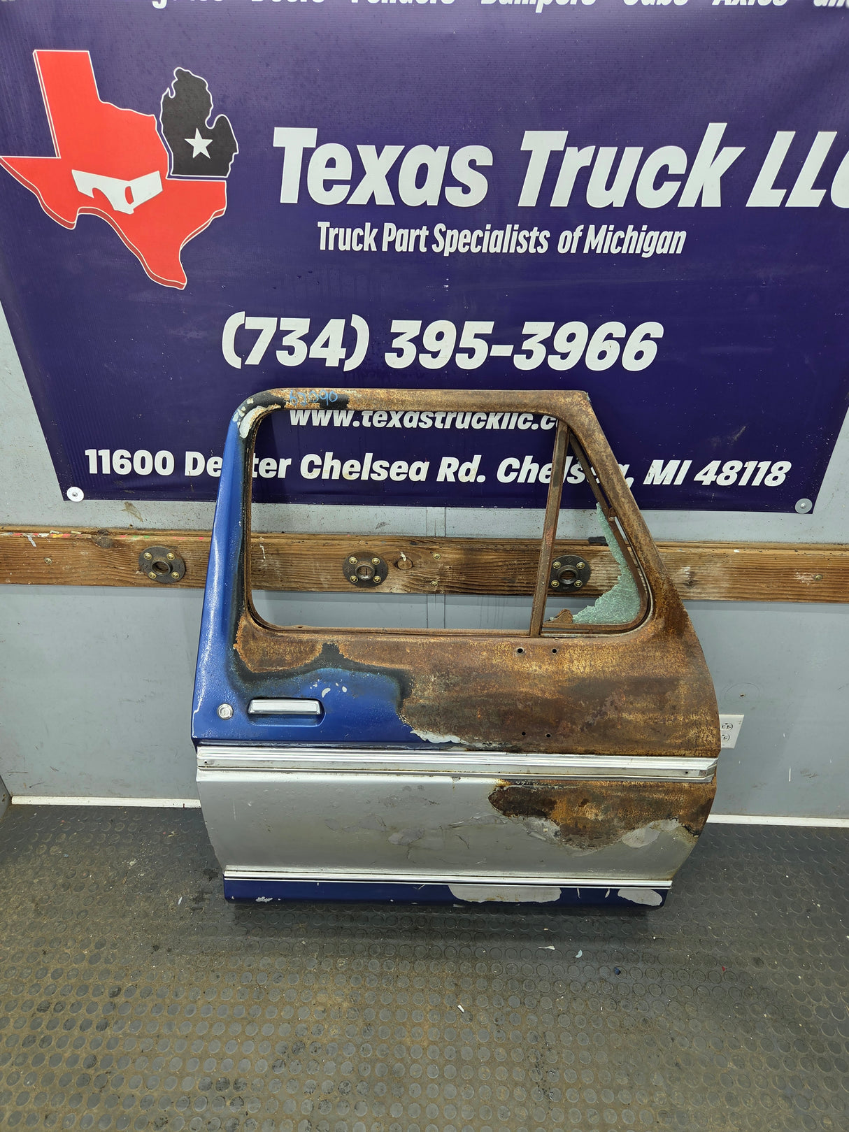 1973-1979 Ford F100 F150 F250 F350 RH Passenger Side Front Door