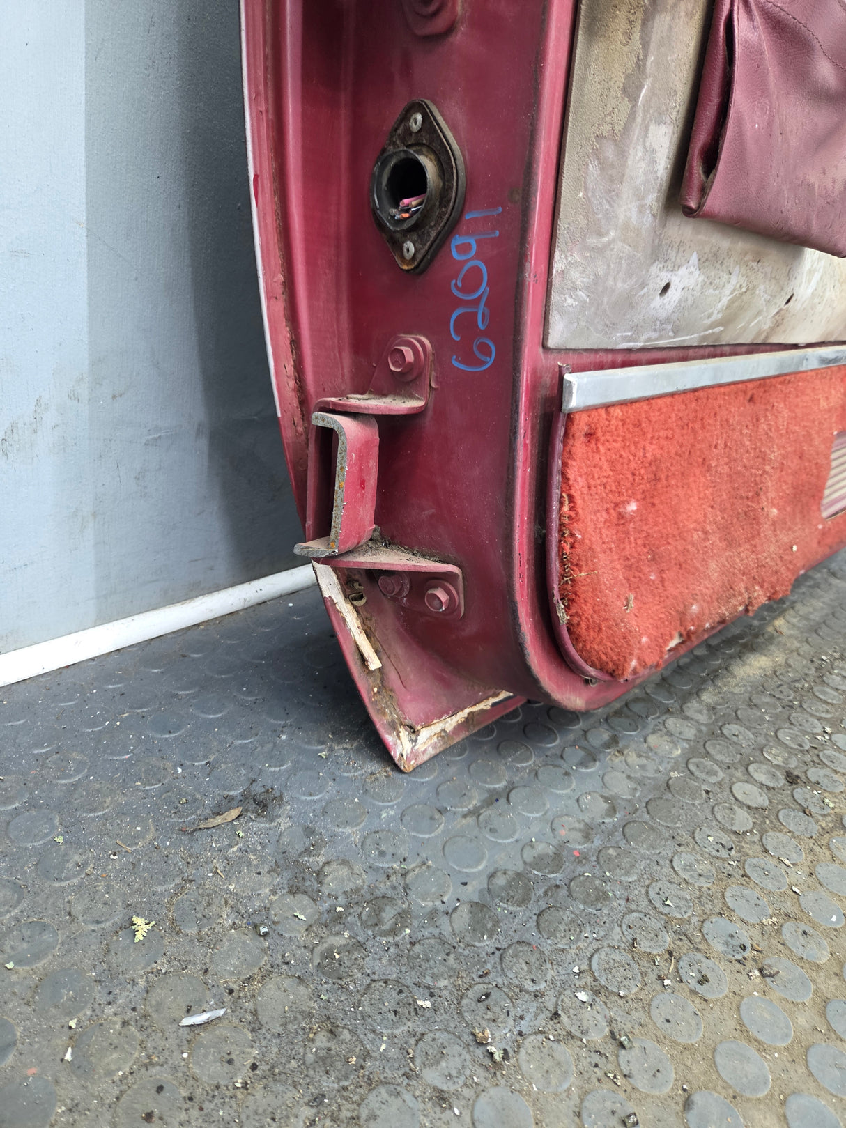 1973-1987 Chevrolet / GMC Square Body Front Passenger Side RH Door K / C Series