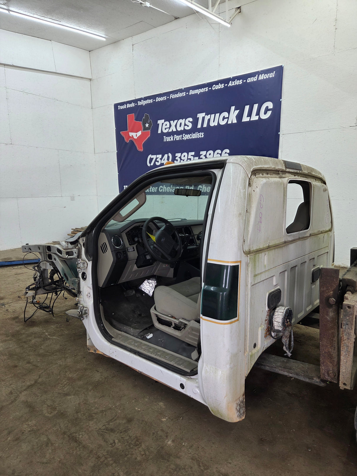 2008-2010 Ford Super Duty F250 F350 F450 F550 Regular Cab 2 door