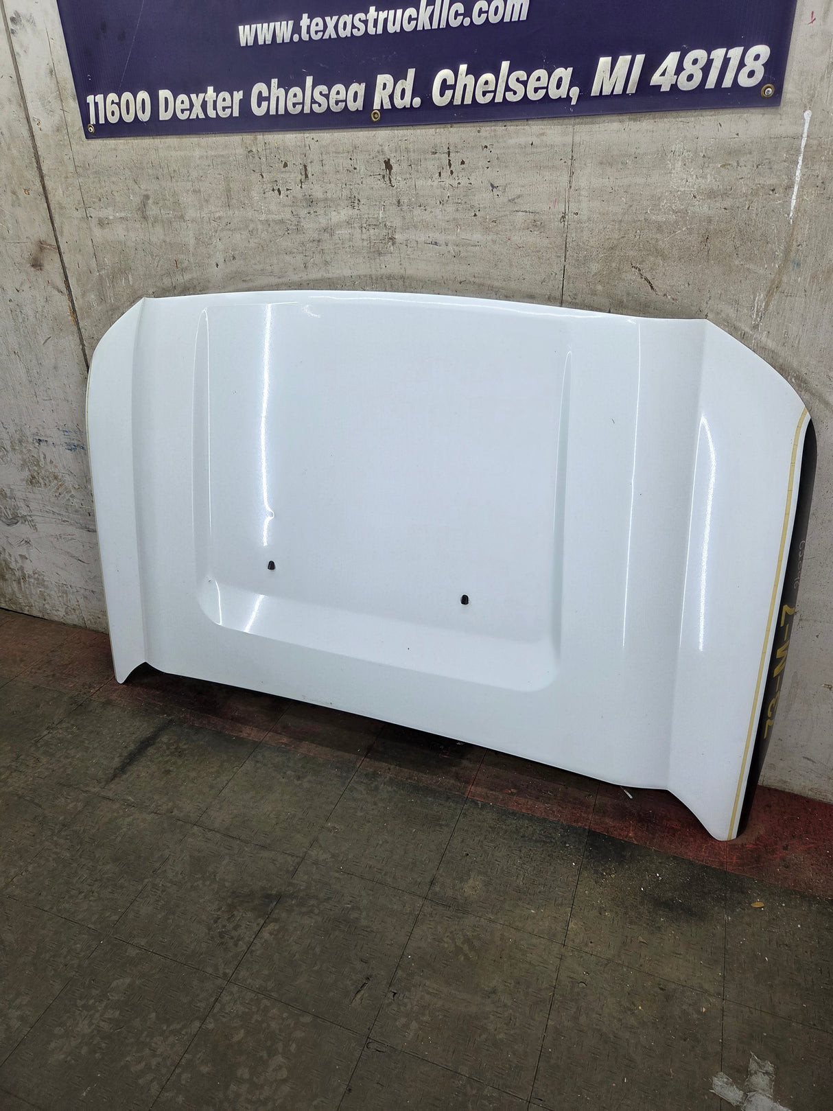 2011-2016 Ford Super Duty Hood F250 F350 F450 F550 - White