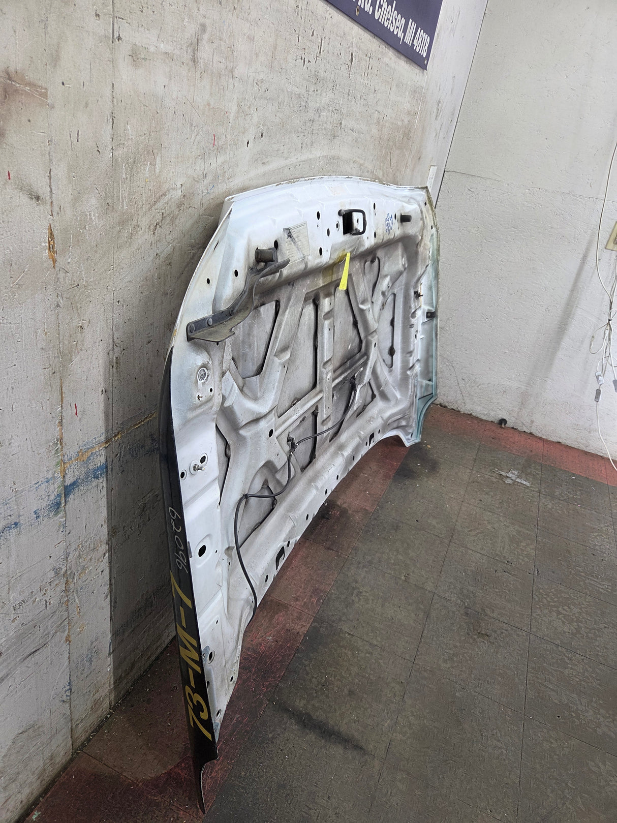 2011-2016 Ford Super Duty Hood F250 F350 F450 F550 - White