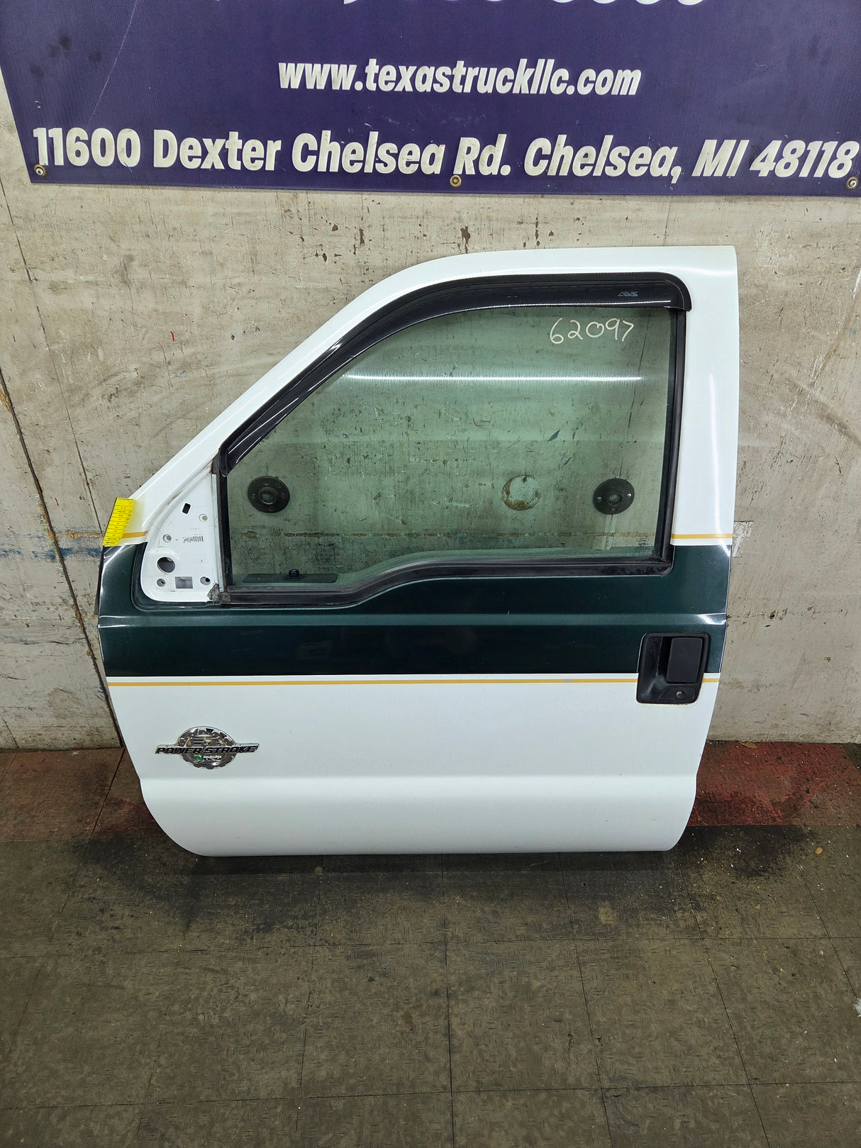 2012-2016 Ford Super Duty LH Driver Side Front Door F250 F350 F450 F550