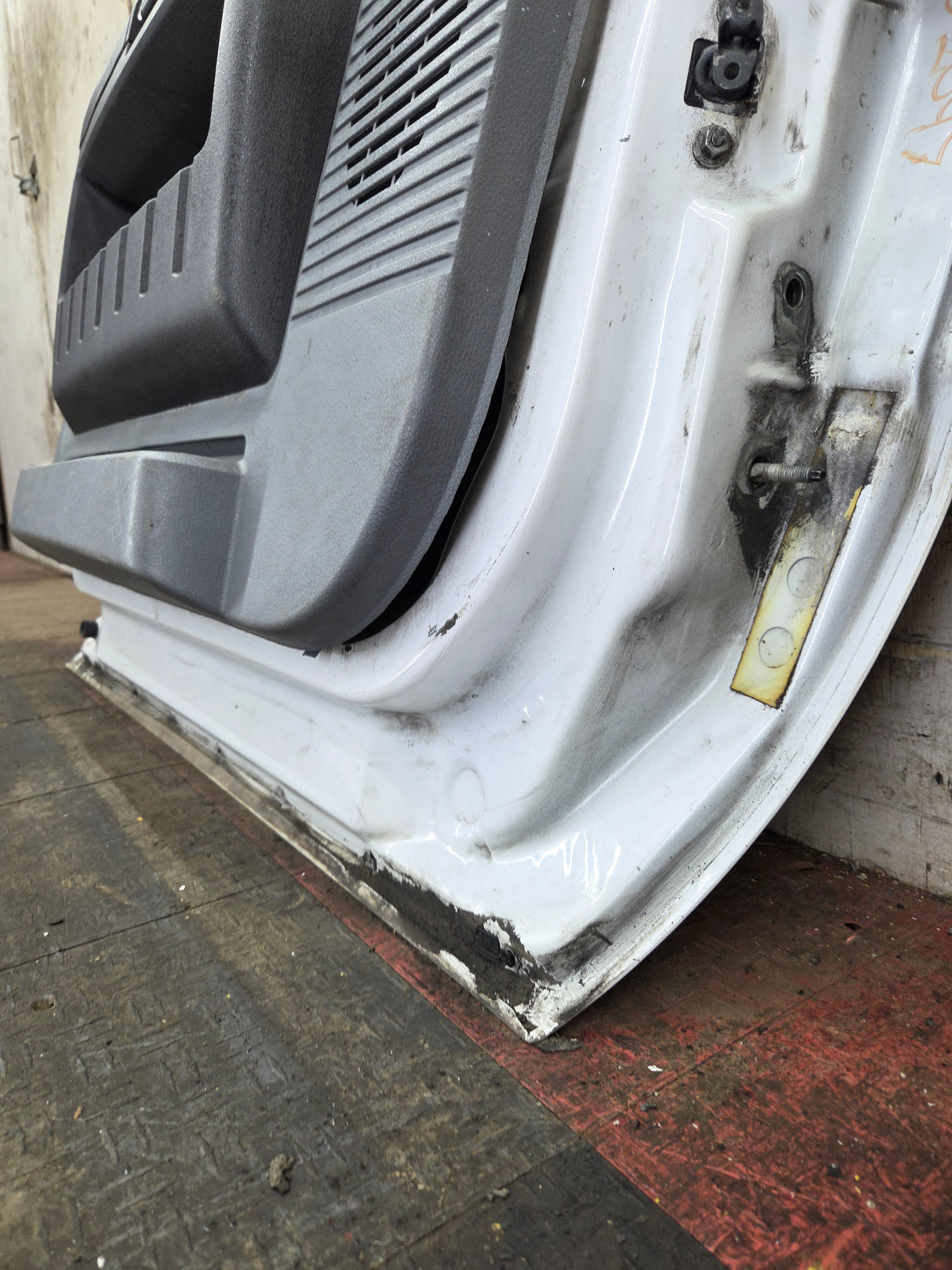 2012-2016 Ford Super Duty LH Driver Side Front Door F250 F350 F450 F550