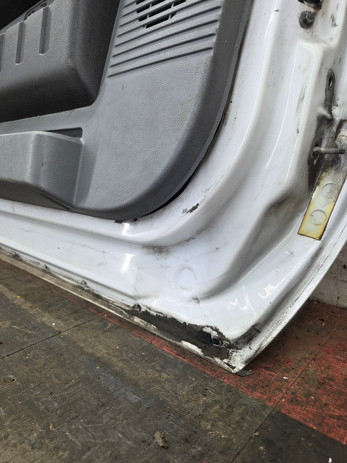 2012-2016 Ford Super Duty LH Driver Side Front Door F250 F350 F450 F550