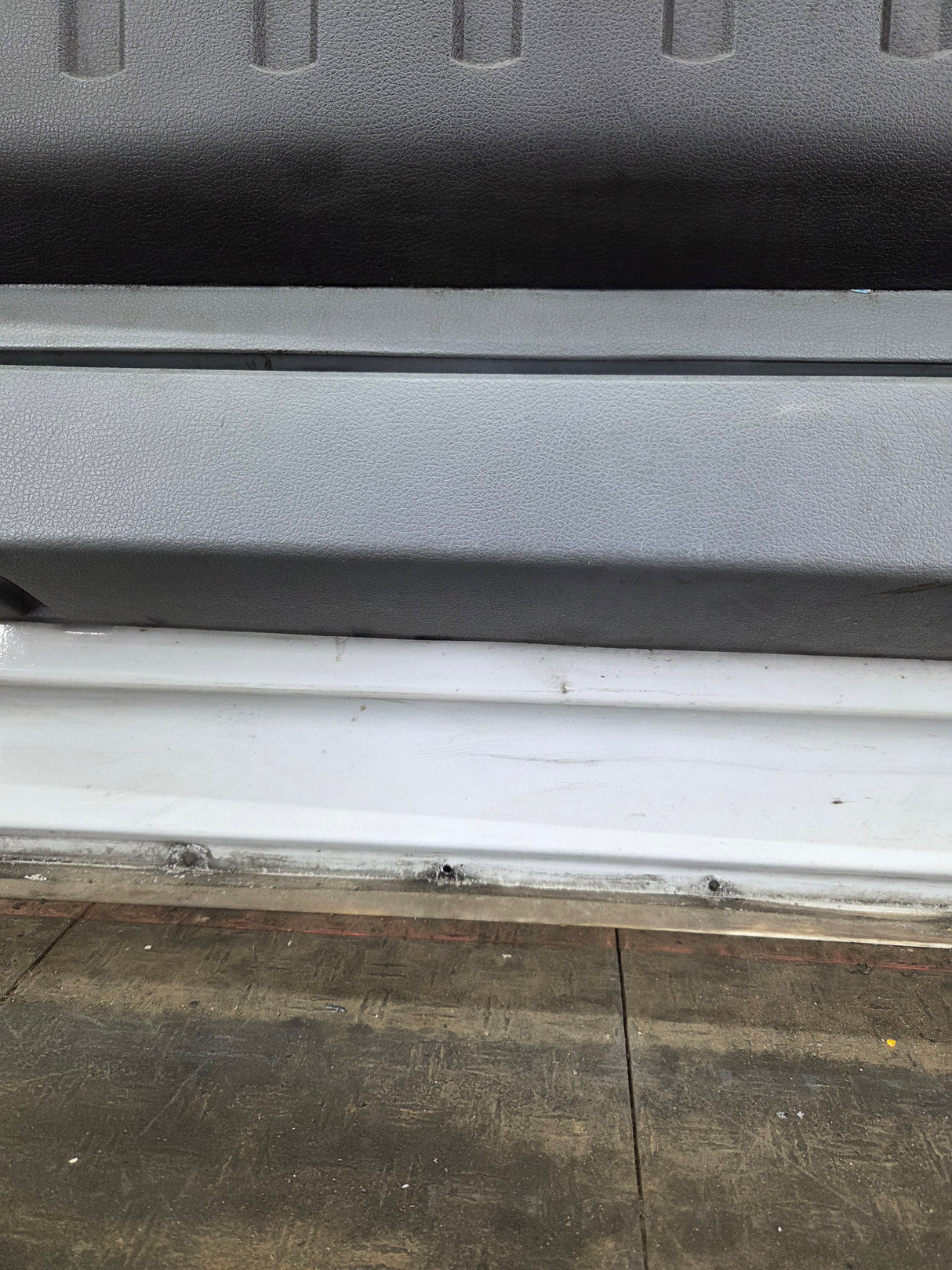 2012-2016 Ford Super Duty LH Driver Side Front Door F250 F350 F450 F550