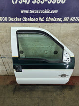 2012-2016 Ford Super Duty RH Passenger Side Front Door F250 F350 F450 F550