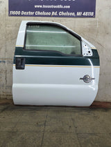 2012-2016 Ford Super Duty RH Passenger Side Front Door F250 F350 F450 F550