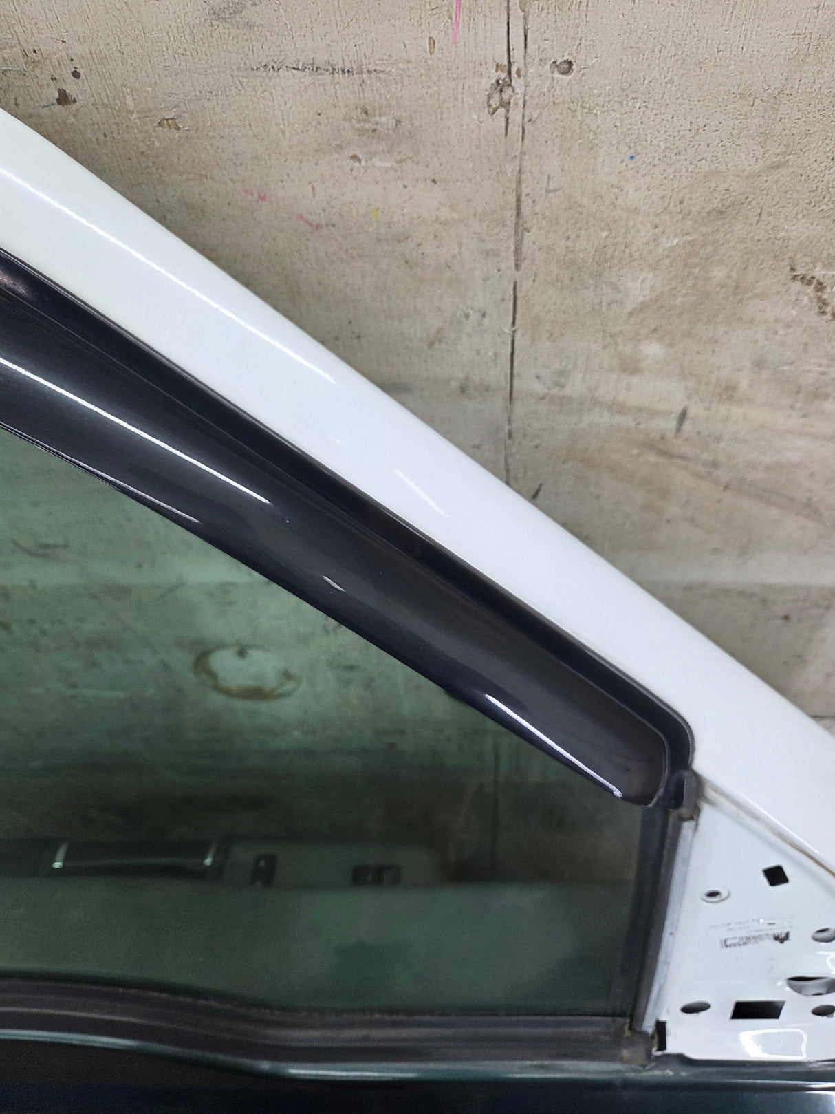 2012-2016 Ford Super Duty RH Passenger Side Front Door F250 F350 F450 F550
