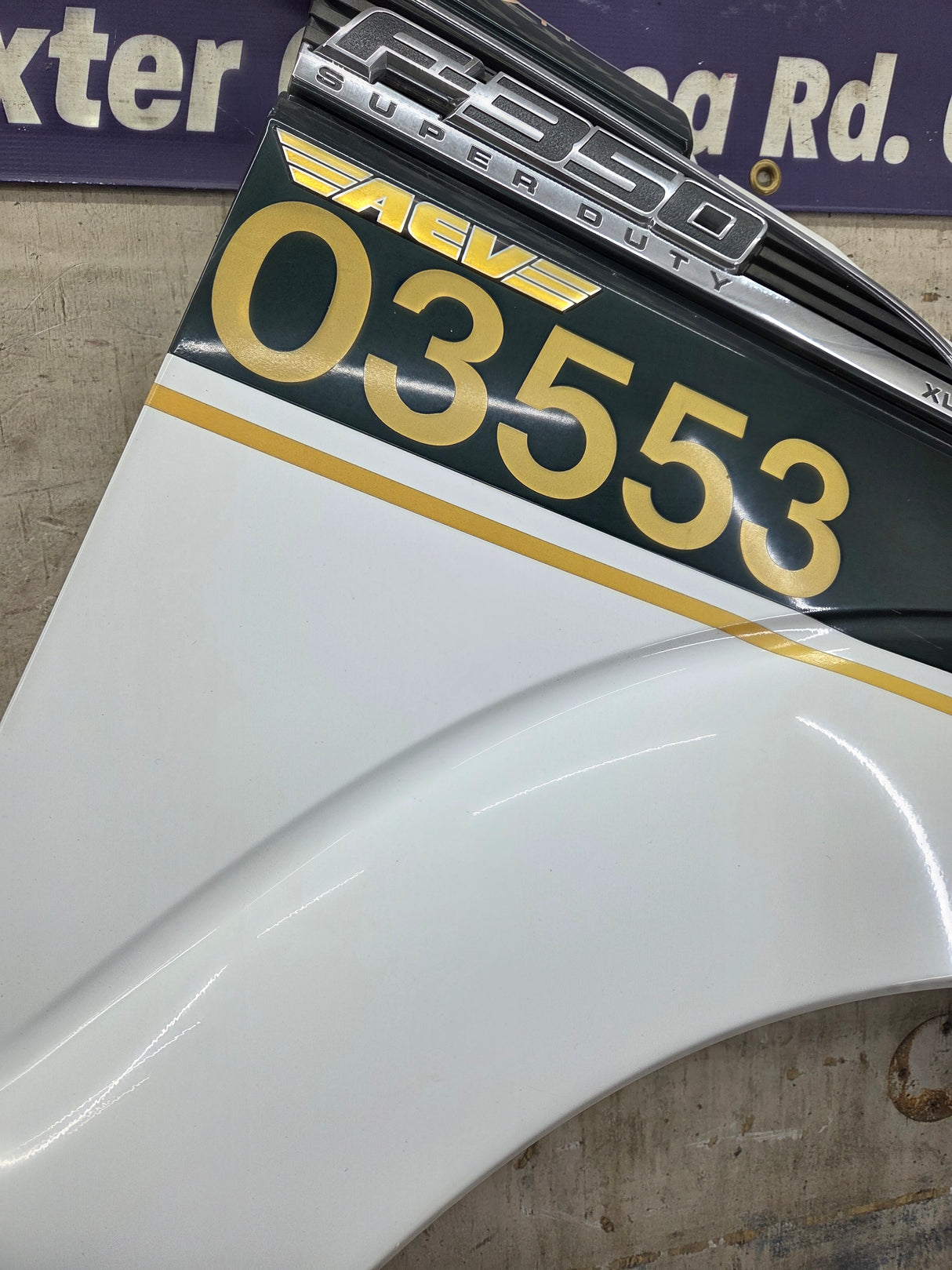 2011-2016 Ford Super Duty F250 F350 RH Passenger Side Front Fender Quarter Panel - Oxford White