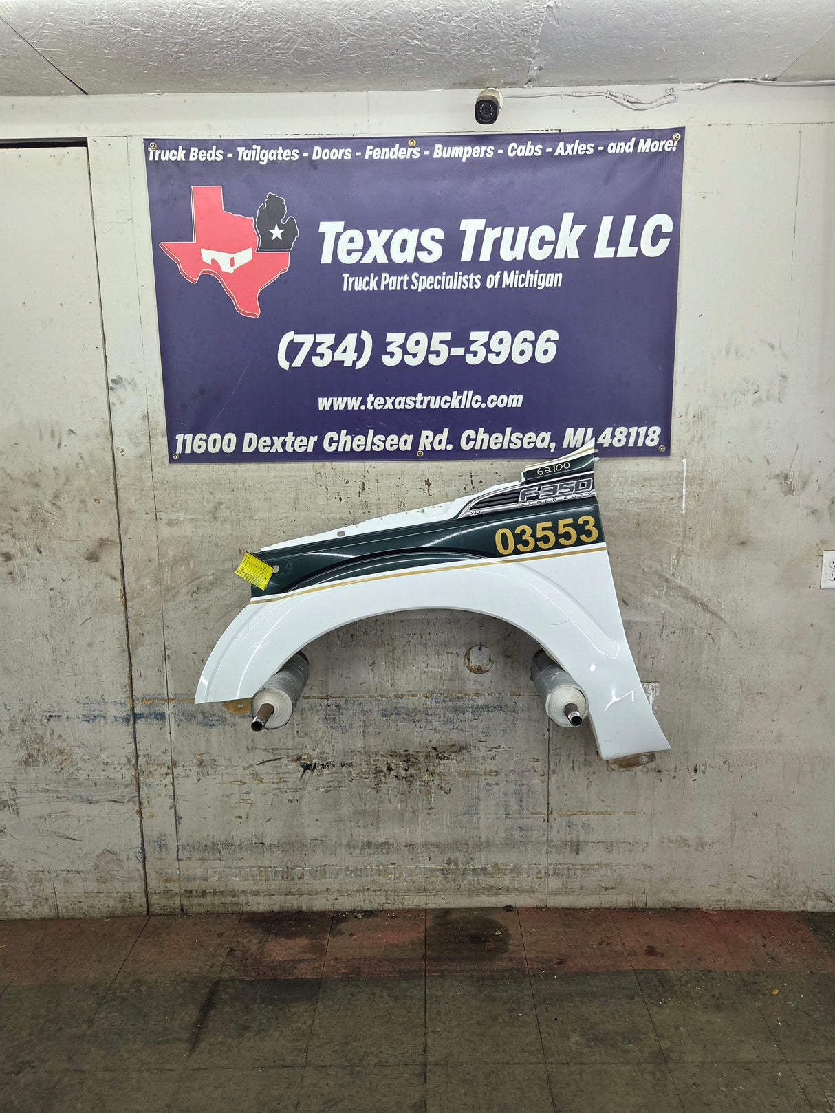 2011-2016 Ford Super Duty F250 F350 LH Driver Side Front Fender