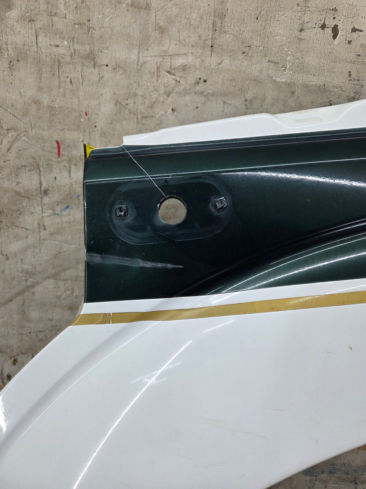 2011-2016 Ford Super Duty F250 F350 LH Driver Side Front Fender