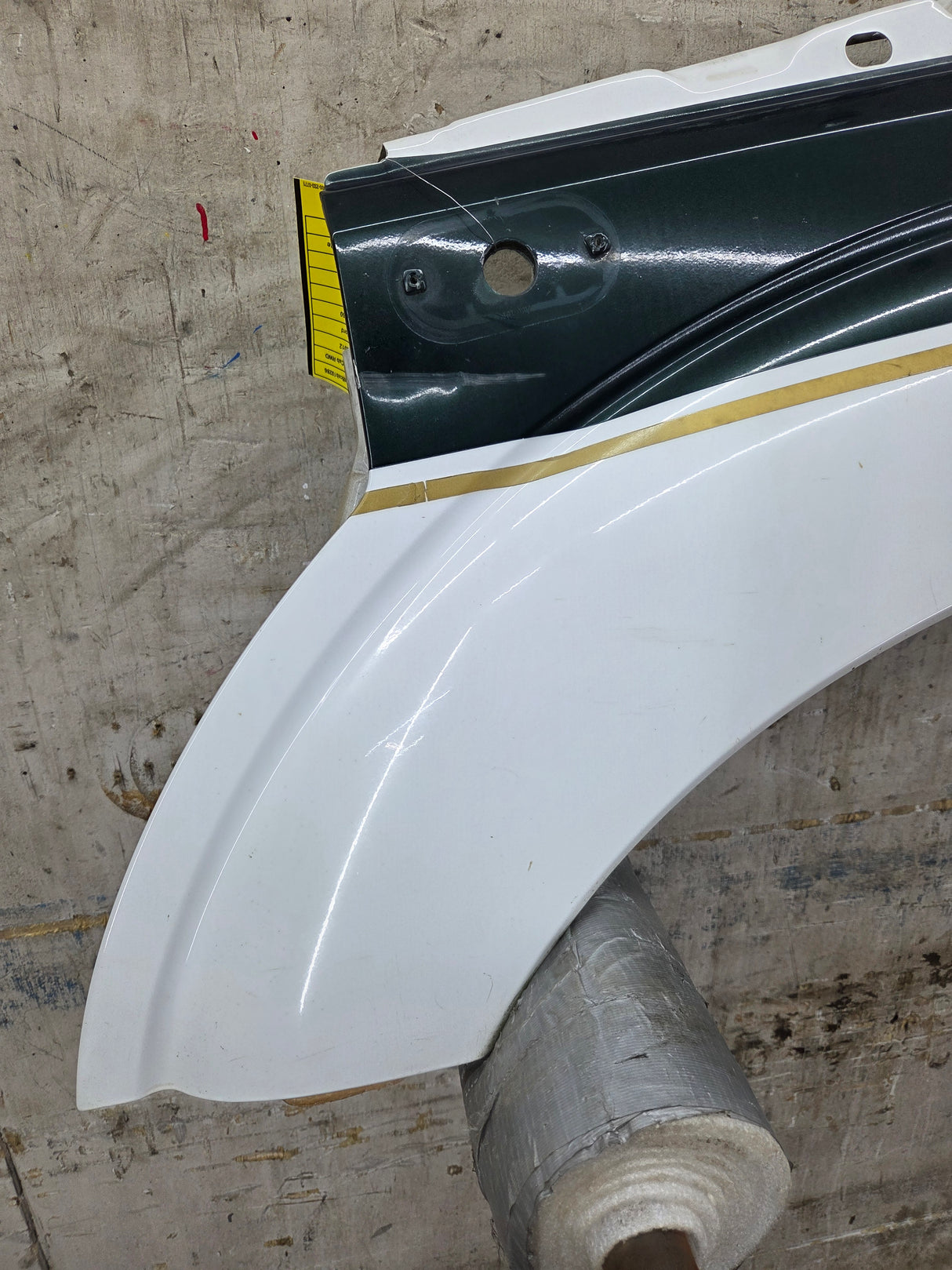 2011-2016 Ford Super Duty F250 F350 LH Driver Side Front Fender