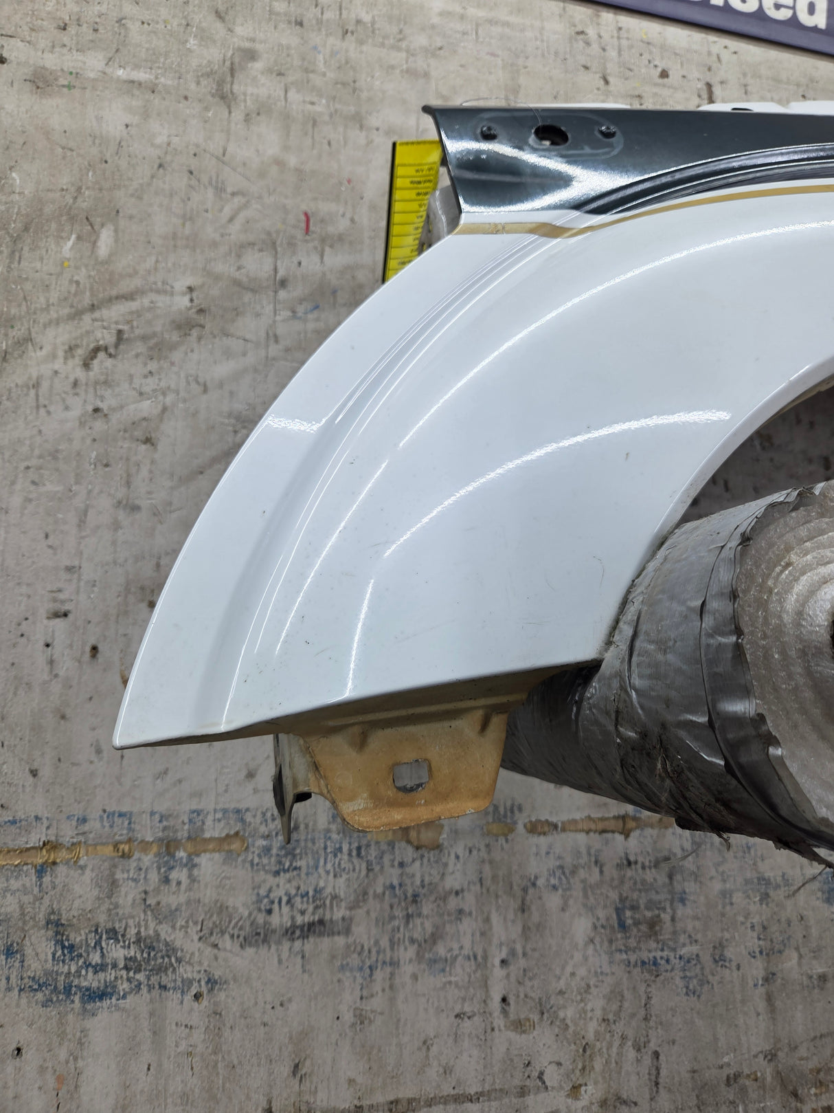 2011-2016 Ford Super Duty F250 F350 LH Driver Side Front Fender