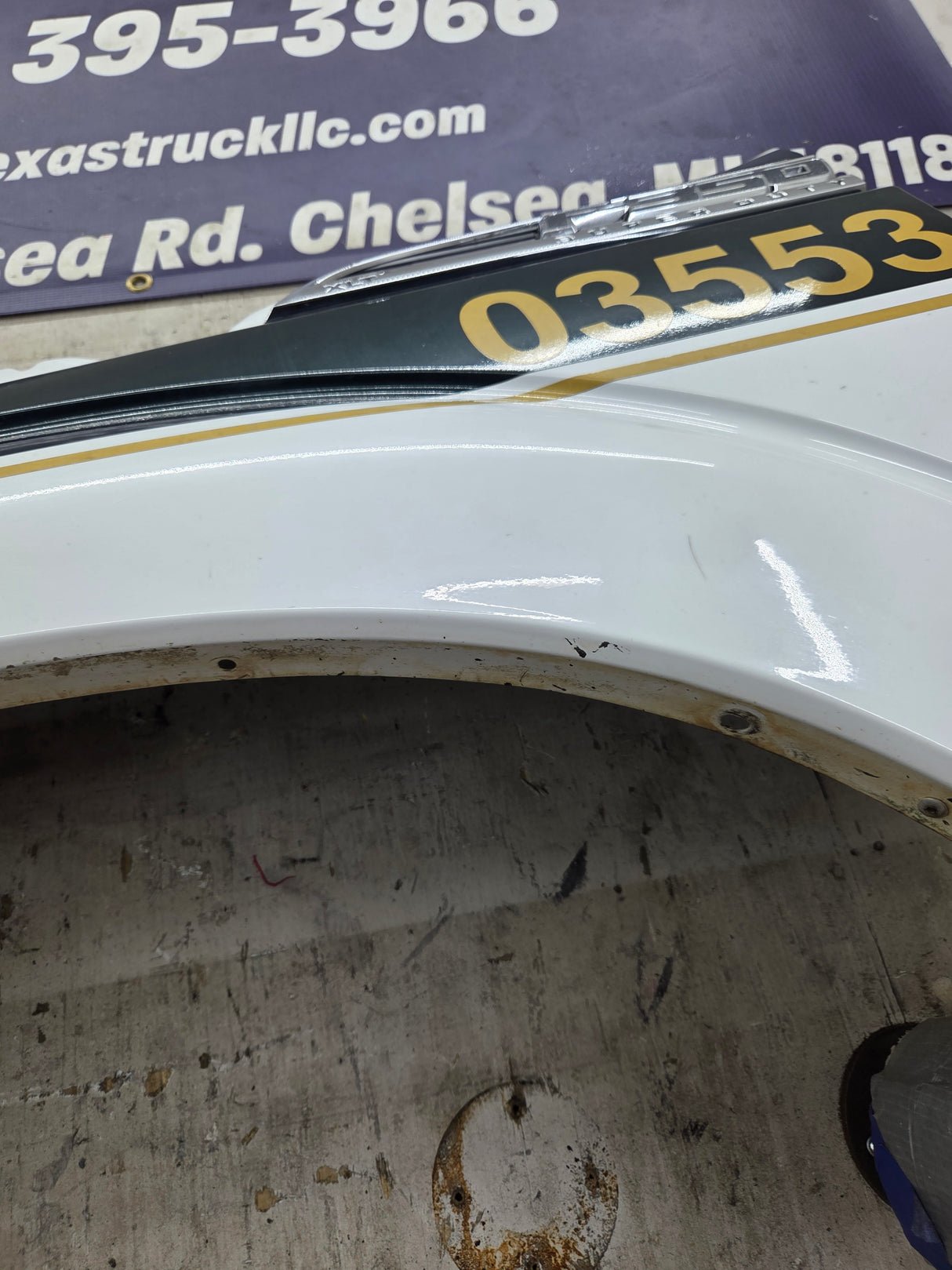 2011-2016 Ford Super Duty F250 F350 LH Driver Side Front Fender