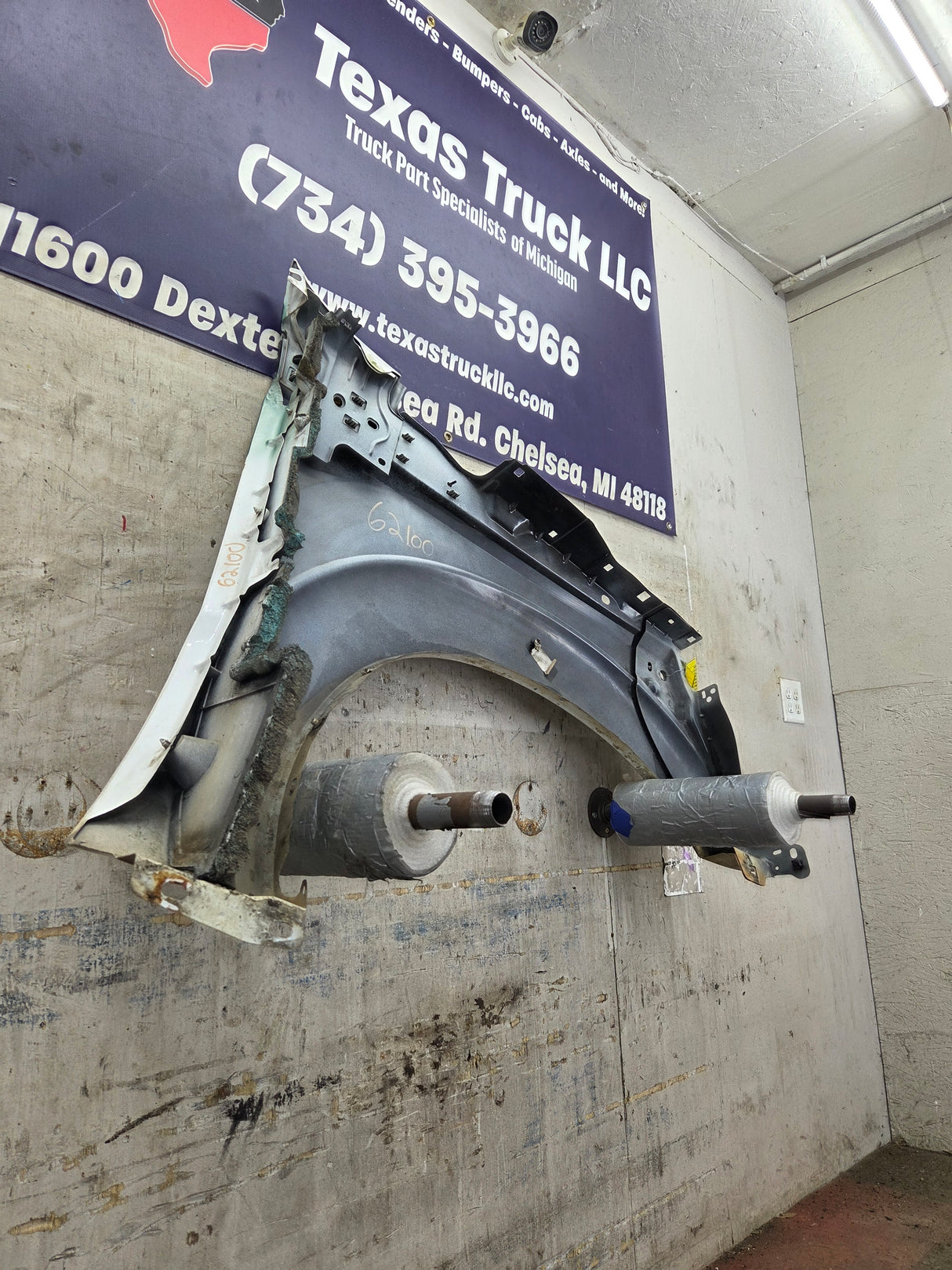 2011-2016 Ford Super Duty F250 F350 LH Driver Side Front Fender