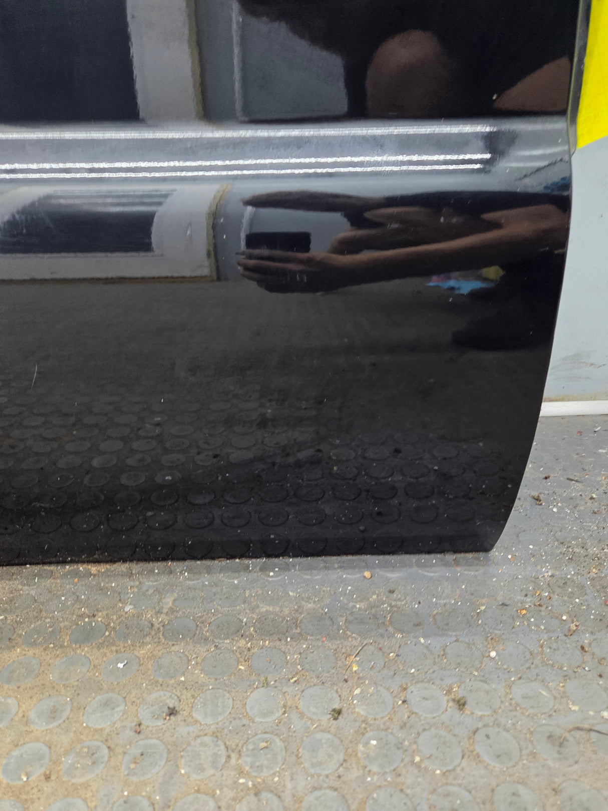 1999-2011 Ford Super Duty F250 F350 F450 F550 RH Crew Cab Passenger Side Rear Door