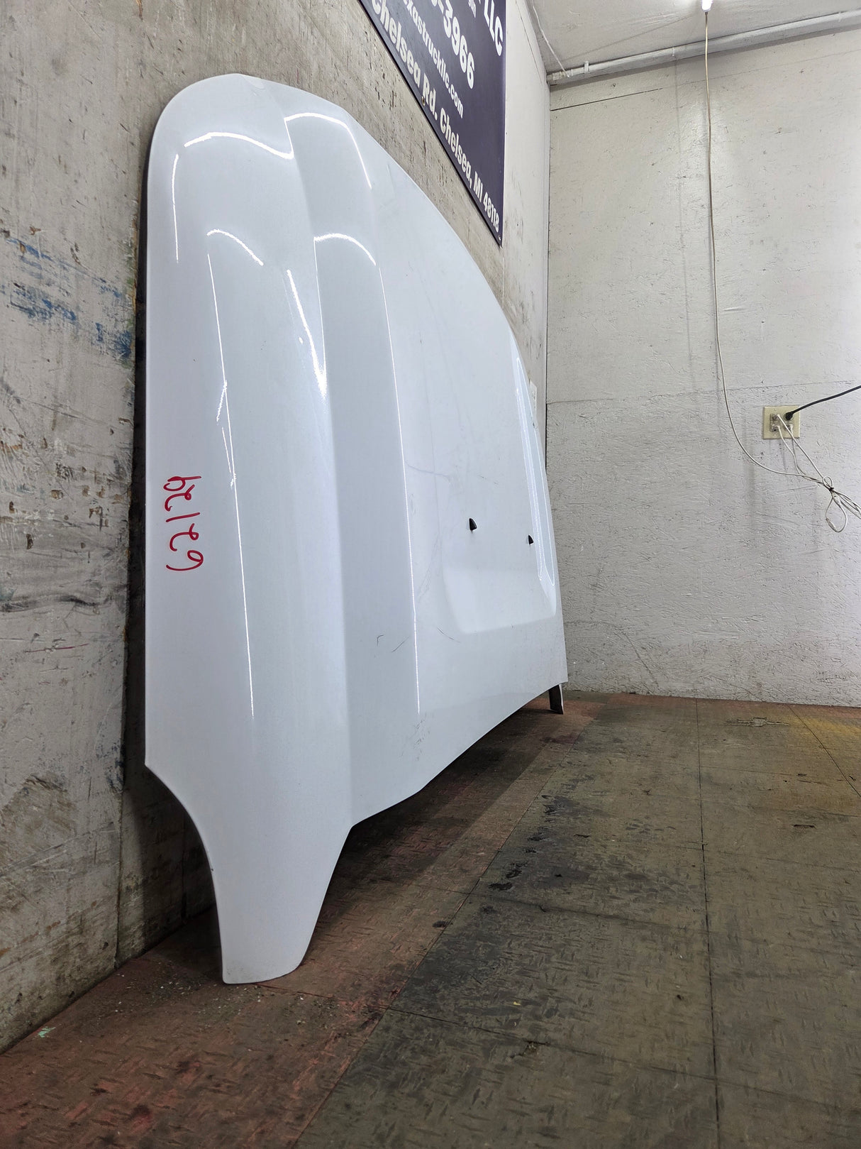 2011-2016 Ford Super Duty Hood F250 F350 F450 F550 - White