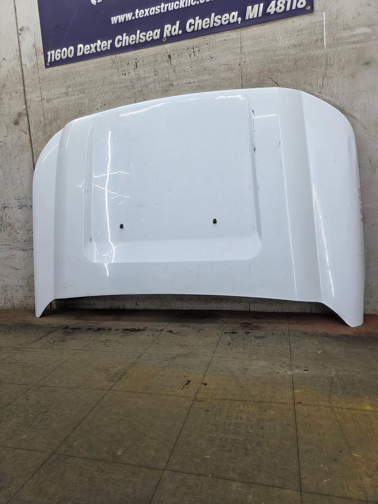 2011-2016 Ford Super Duty Hood F250 F350 F450 F550 - White