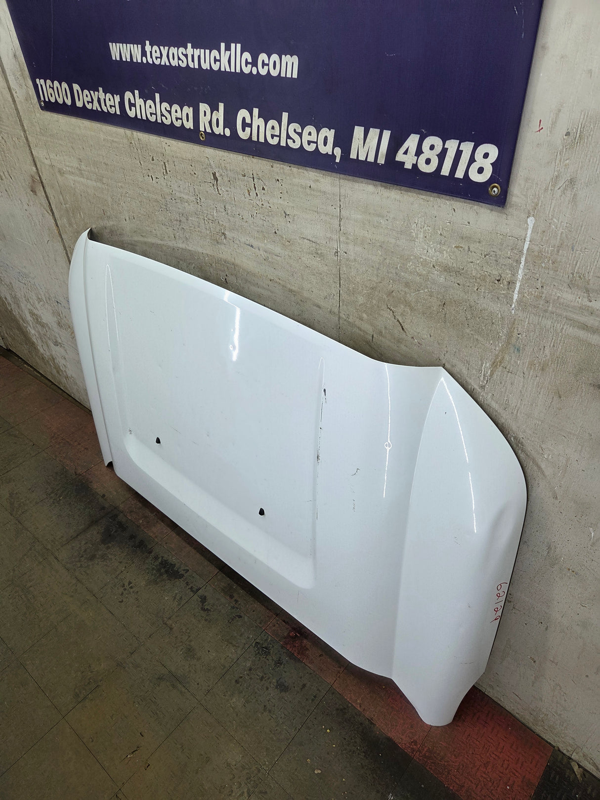 2011-2016 Ford Super Duty Hood F250 F350 F450 F550 - White